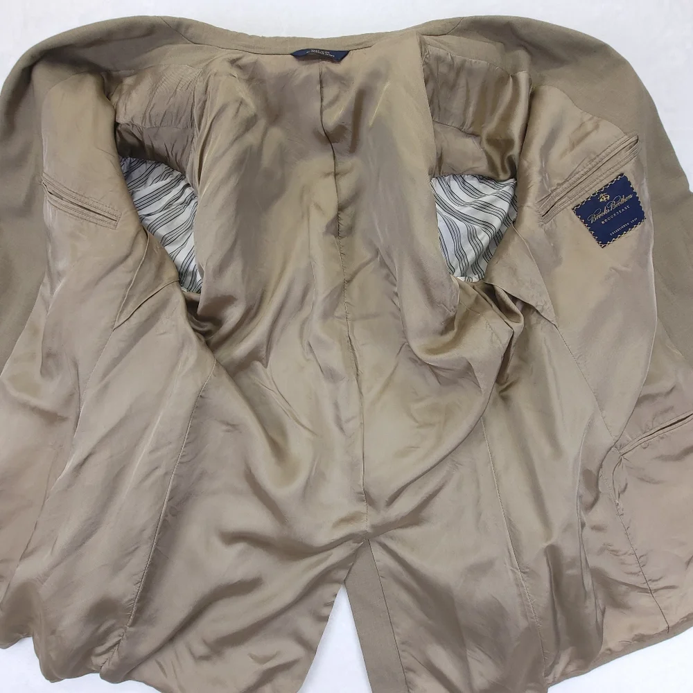 Brooks Brothers Brooksease Blazer Men's Size 43 Beige